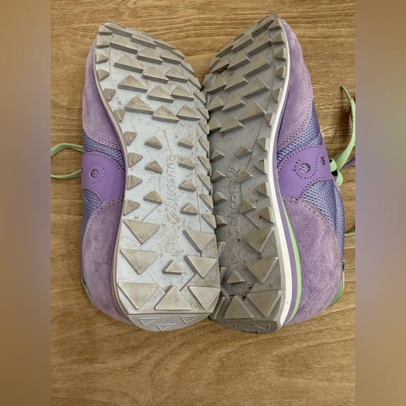 Saucony Women’s Jazz 'Triple Summer in
- Violet Lime' size 10 - Picture 12 of 13
